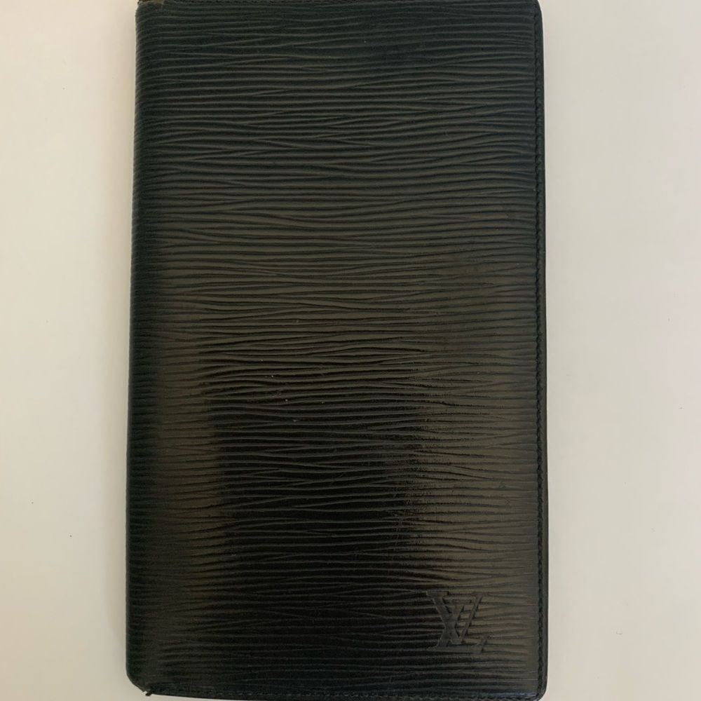 Louis Vuitton Vintage Epi Checkbook Wallet
